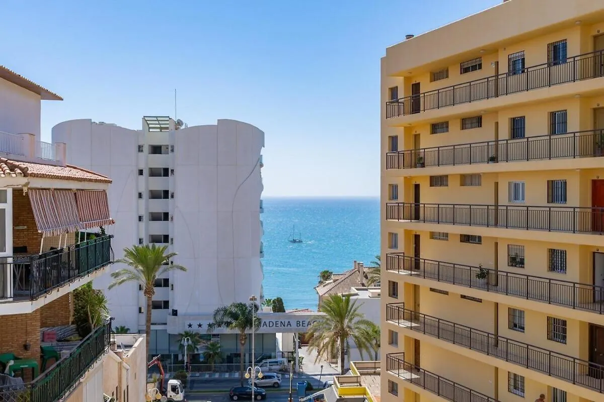 3 Bedroom Apt Close To The Beach Benalmadena Spain
