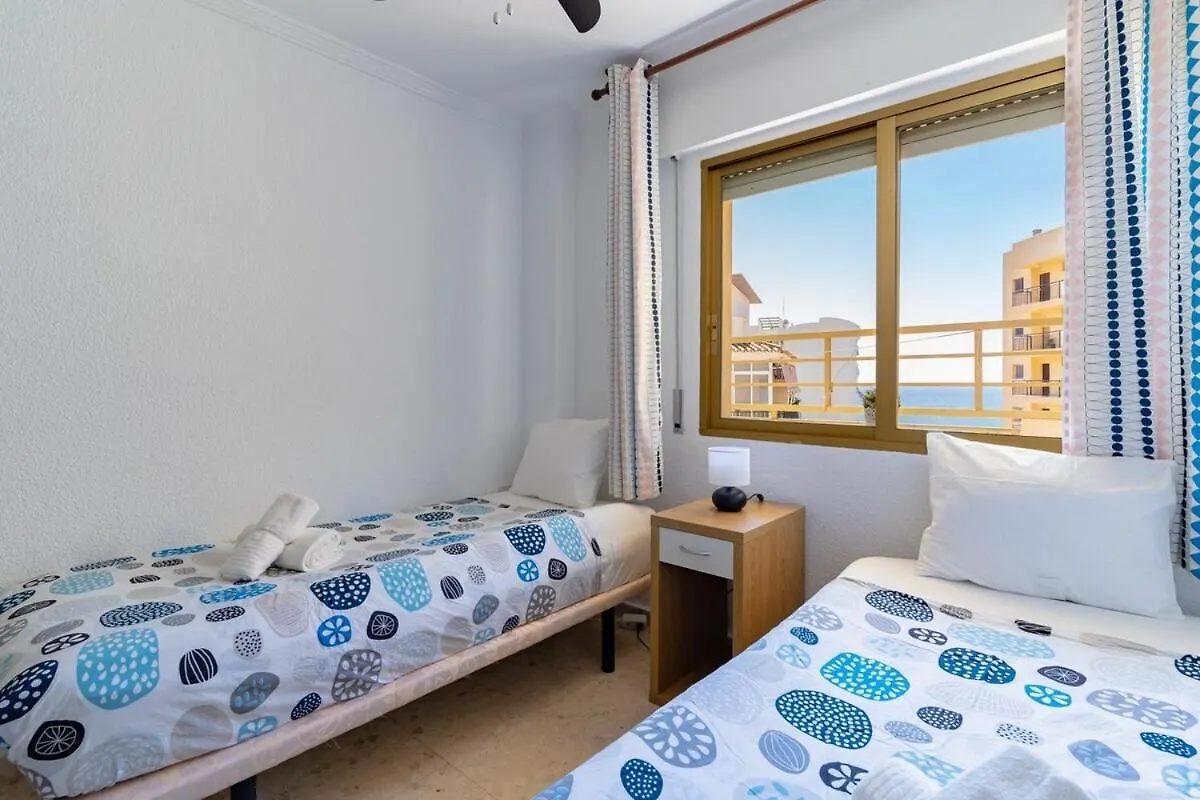 3 Bedroom Apt Close To The Beach Benalmádena
